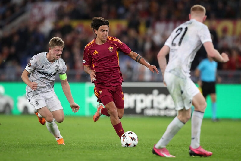 Soi kèo AS Roma vs Sassuolo - Vòng 20 Serie A